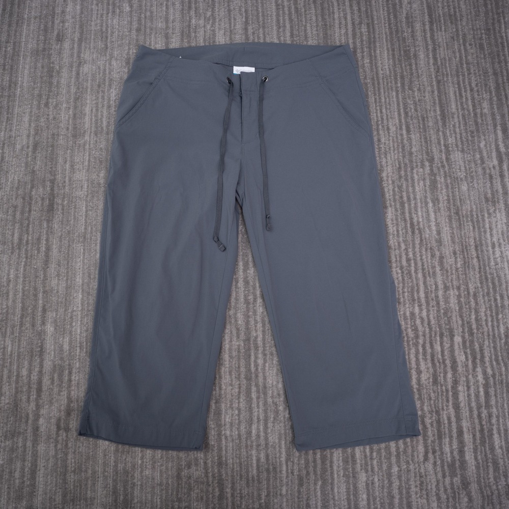 Columbia Capri Pants Womens 10 Gray Excellent Hiking Outdoor Lightweight Stretch